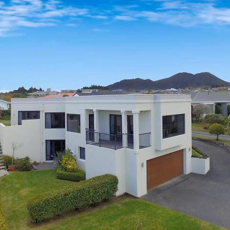 Studio 28 Taupo Luaran gambar